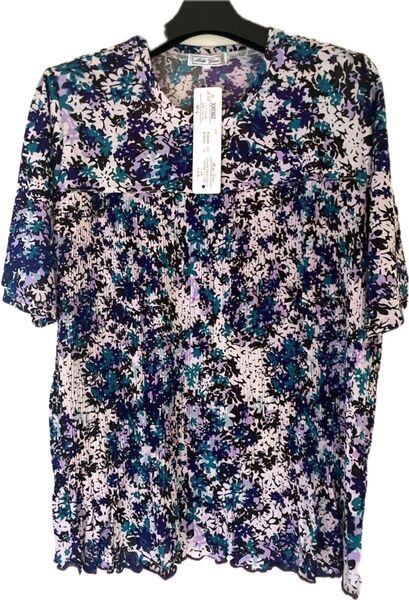 半袖チュニック M-L 花柄 肩パット付き新品タグ付きプレゼントにも