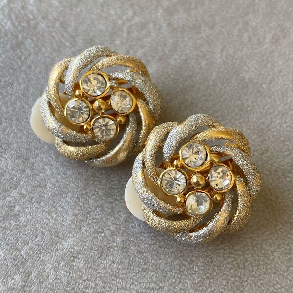 ヴィンテージ アンティーク イヤリング ゴールド シルバー ラメ レトロ