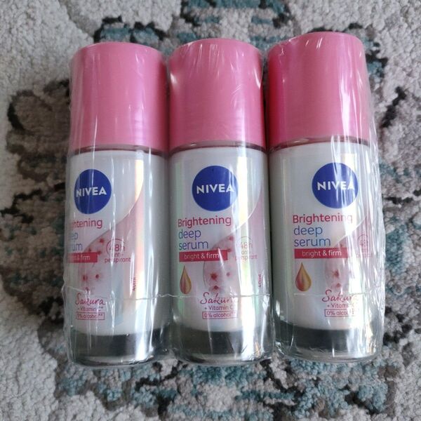 ニベア 制汗剤 デオドラント ブライトニング ディープセラム 40ml3本