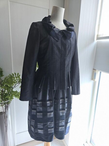 【美品】HIROKO BIS ヒロコビス セットアップ ジャケット ワンピース スーツ ネイビー オールシーズン着用