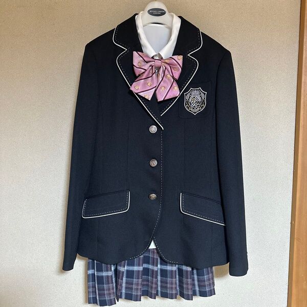 ミチコロンドン コシノ 制服 学生フォーマル