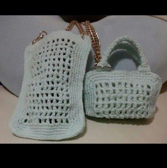 ミニバッグ ショルダー ハンドメイド サコッシュ ミントカラーかぎ編み編み物