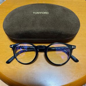 トムフォード(TOM FORD) サングラス ほぼ未使用 TF5557-B