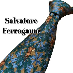 ★Salvatore Ferragamo★ グリーン系 総柄 イタリア製