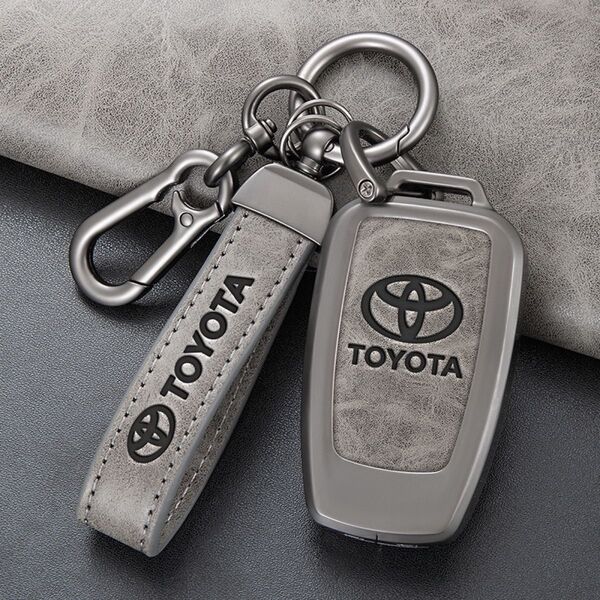 トヨタ専用キーケースアルミ合金製 TOYOTAキーホルダー取り付け簡単キーカバー