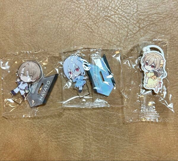 にじさんじ×くら寿司 アクリルスタンド(加賀美ハヤト、葉加瀬冬雪) & めじるしチャーム(フレン・E・ルスタリオ)