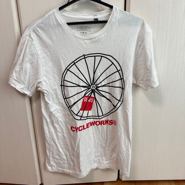 DEUS CYCLEWORKS Tシャツ Sサイズ ホワイト