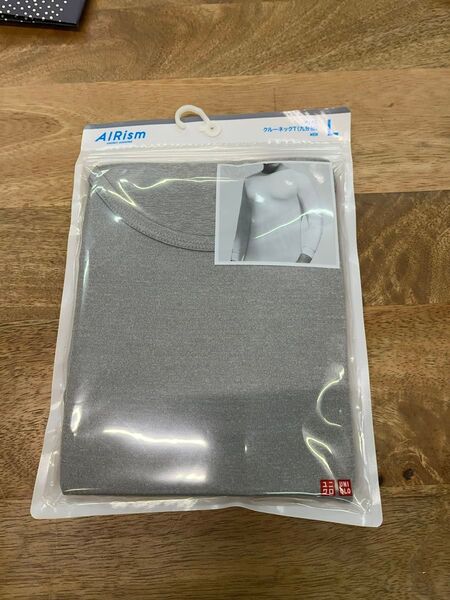 ユニクロ エアリズムクルーネックTシャツ グレー L 未使用