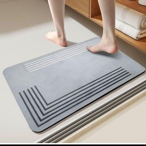 珪藻土バスマット 足ふきマット 速乾 お風呂マット 40x60cm シンプル