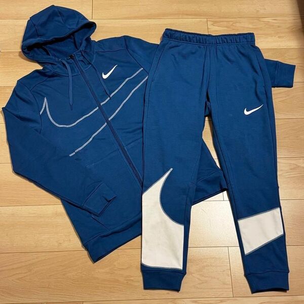 新品 NIKE ナイキ セットアップ上下 パーカー スウェットパンツ 白 ナイキセットアップ S