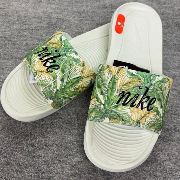 新品 NIKE ナイキ ベナッシ サンダル ナイキサンダル ナイキベナッシ