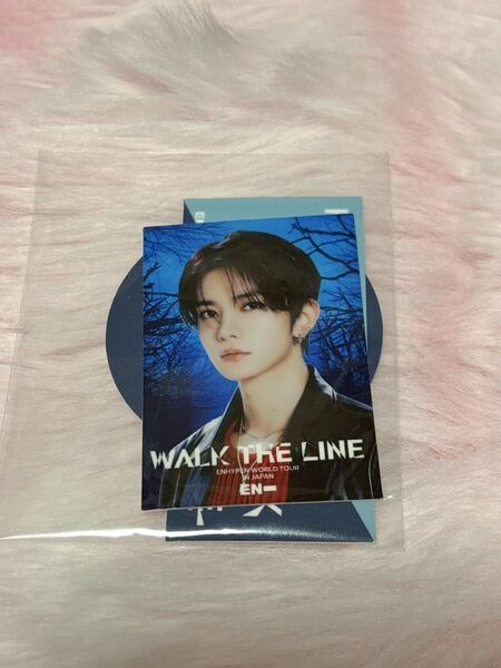 WALK THE LINE in Japan カプセルトイ ガチャガチャ・シール ステッカーヒスン