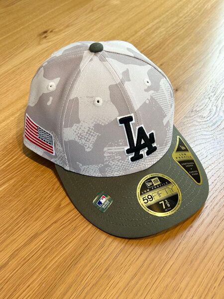新品 ロサンゼルスドジャースニューエラ59FIFTY LOW PROFILE キャップ 7 3/8 2025米国軍隊記念日モデル
