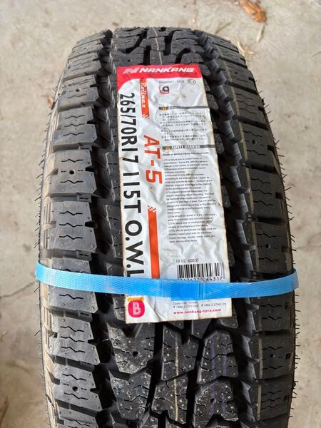 NANKANG タイヤ AT-5 265/70R17 115T O.W.L 未使用