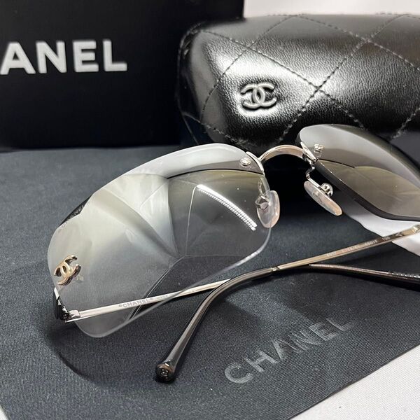 イタリア製【付属品完備】CHANEL シャネル ココマーク リムレス サングラス メガネ アイウェア シルバー