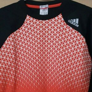 アディダス adidas プラクティス シャツ 個性的なプリント デザイン 新品 未使用