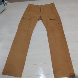 カーゴパンツ リーバイス