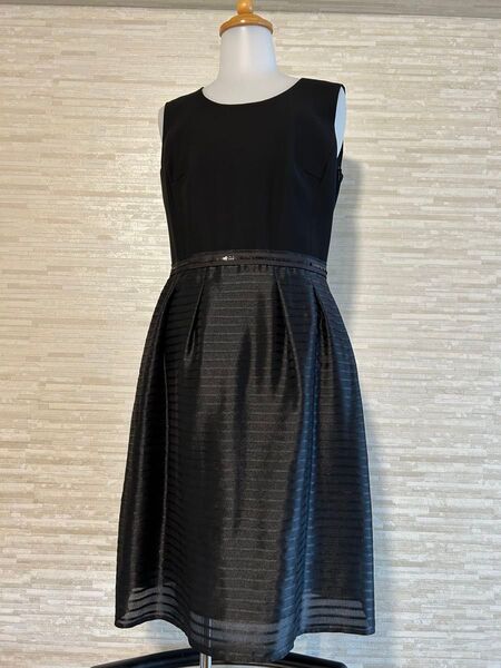 TO BE CHIC ワンピース ノースリーブ バックリボン