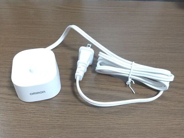 オムロン 音波式電動歯ブラシ充電器 AC 100-110V 6V 1W