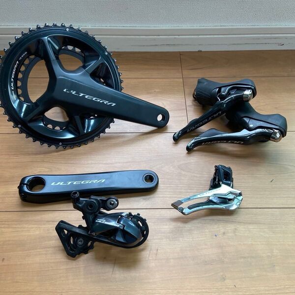 SHIMANO ULTEGRA R8000シリーズ リムブレーキ用セット