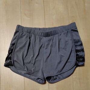adidasショートパンツ グレー レディース ヨガ ピラティス ランナー