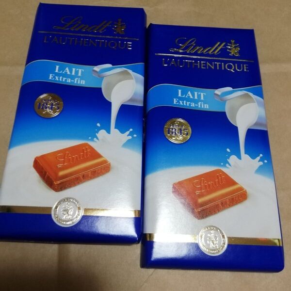 価格の相談は不可 100g 2枚 リンツ お菓子 チョコレート NOIR Extra fondant タブレット 板チョコ
