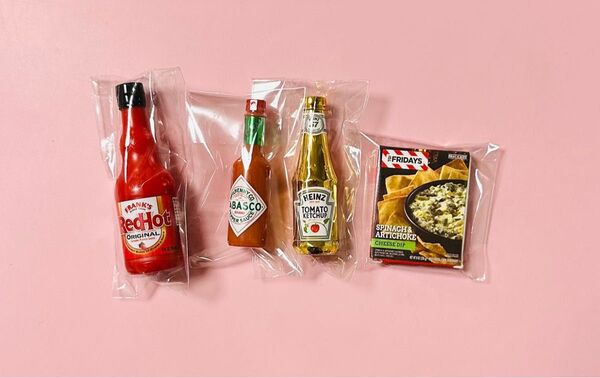 Mini Brands ミニブランズ フランクス タバスコ