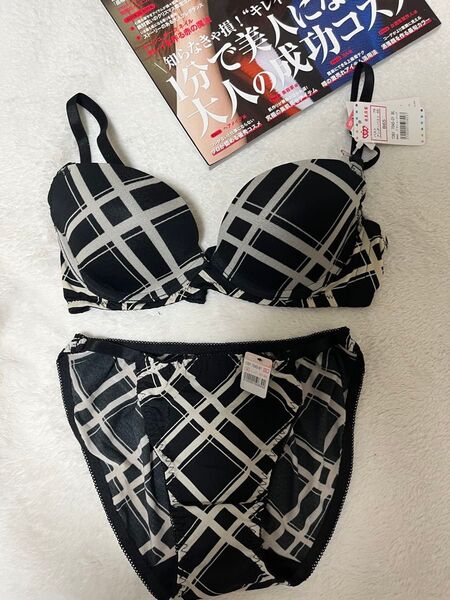 【新品】aimerfeel エメフィール ブラジャーショーツセットB65