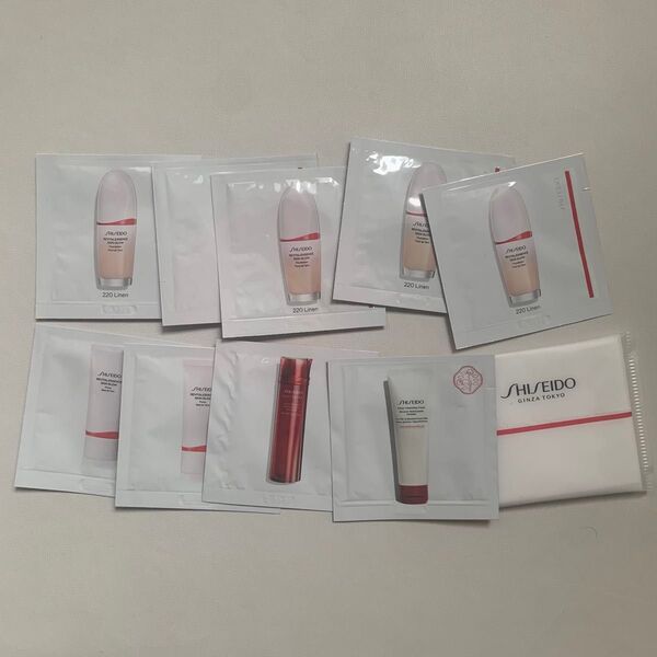 資生堂SHISEIDO エッセンス スキングロウ ファンデーション 220 Linen 1ml×5包、他サンプル