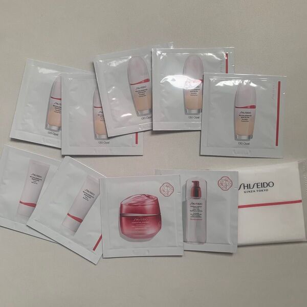 資生堂SHISEIDO エッセンス スキングロウ ファンデーション 130 Opal 1ml×5包、他サンプル