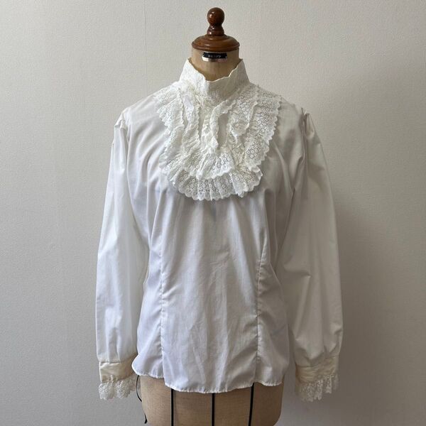 USED 古着 フランス 長袖シャツ ブラウス 白 レース vintage