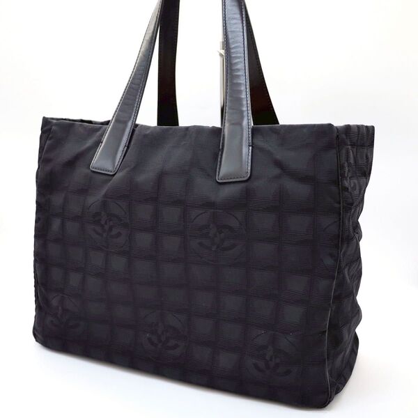 シャネル ニュートラベルライン CHANEL ブラック トートバッグ レザー ココマーク ナイロン ハンドバッグ バッグ