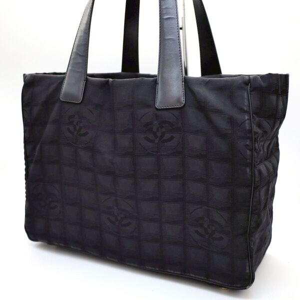 シャネル CHANEL ニュートラベルライン トートバッグ ブラック レザー ココマーク バッグ ナイロン 黒