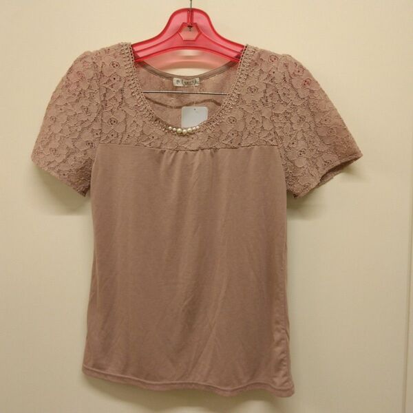 半袖 カットソー Tシャツ レースつき アワピンク色 ピンク色 パールつき axes femme アクシーズファム