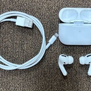 【美品】AirPods Pro 第一世代 充電ケーブル付き