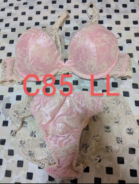 新品c85ブラジャー&ショーツセット