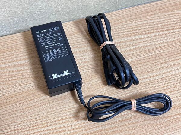 SHARP UADP-A112WJPZ フリースタイル AQUOS アクオス ACアダプター 15V2.5A
