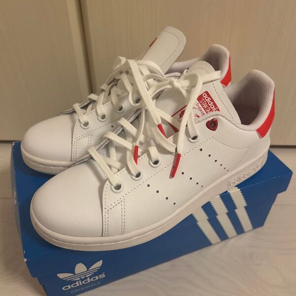 《即購入可能》adidas スタンスミス バレンタイン 23.0cm