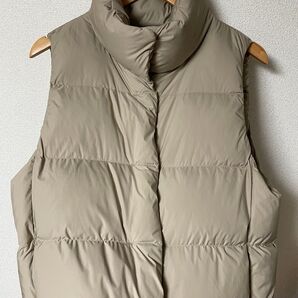 UNIQLO ユニクロ ダウンベスト L パウダーソフトダウンベスト NANODESIGN