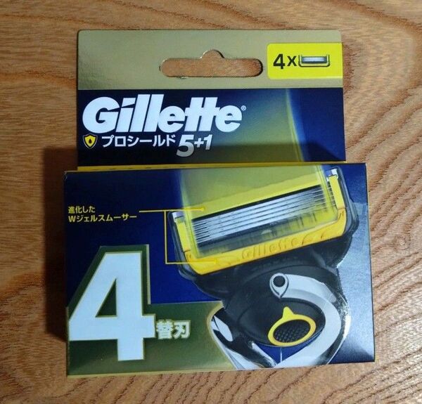 ジレット プロシールド替刃4コ入 新品未使用 未開封 純正品(新パッケージ)【ゆうパケットポストmini発送】