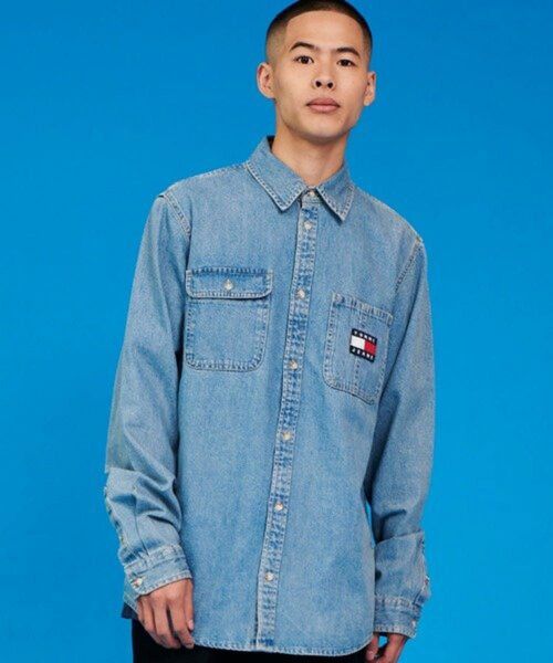 サイズS!トミージーンズ TOMMY JEANS バックグラフィックデニムシャツ