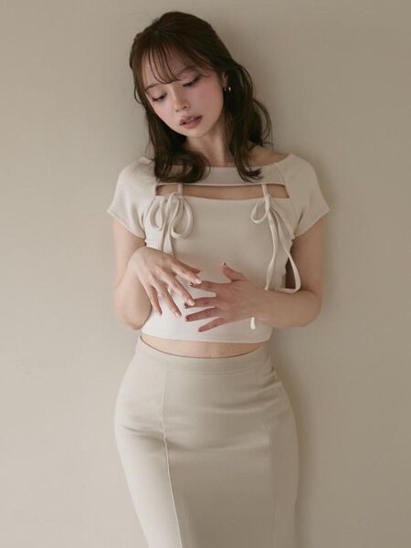 andmary アンドマリー Bebe ribbon tops ベージュ