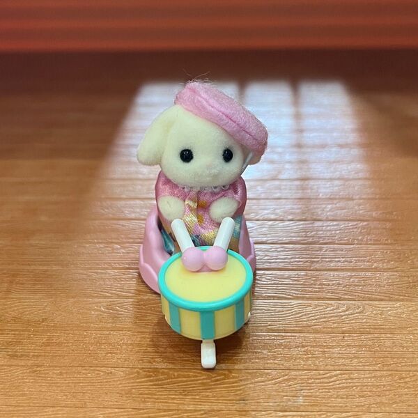 シルバニアファミリー ほいくえん発表会セット-ドレミファ音楽隊- フローラウサギの小さい赤ちゃん 小物