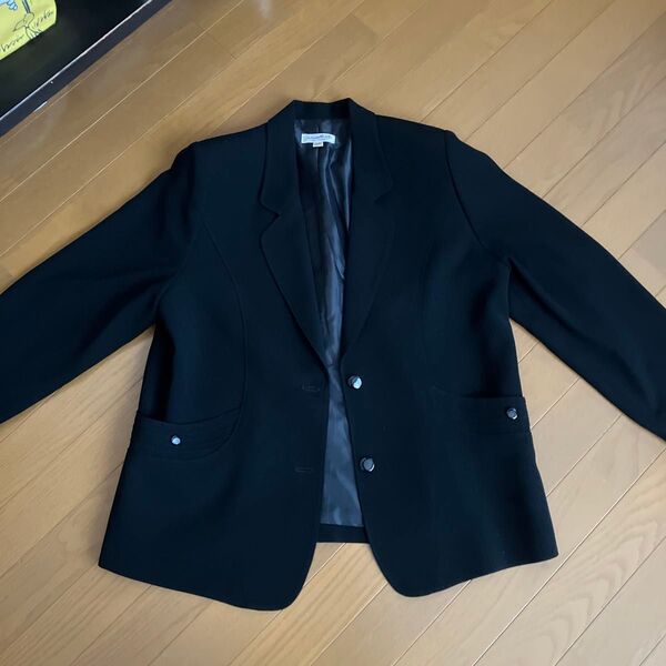 未使用自宅保管黒ジャケット15号
