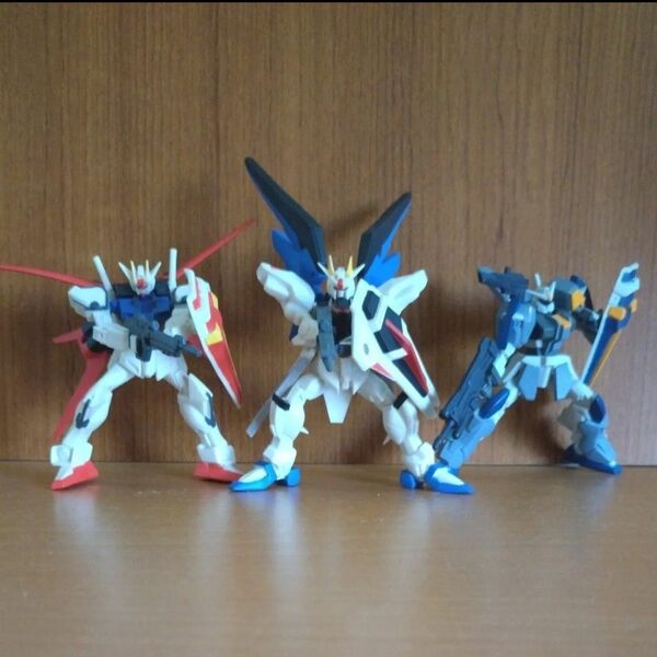 ガシャポン フィギュア 機動戦士ガンダムSEED 3点セット