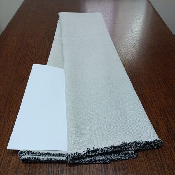 No.34 カーテン生地ハギレ(1枚)幅150cm×150cm シンプル 傷あり650円⇒500円