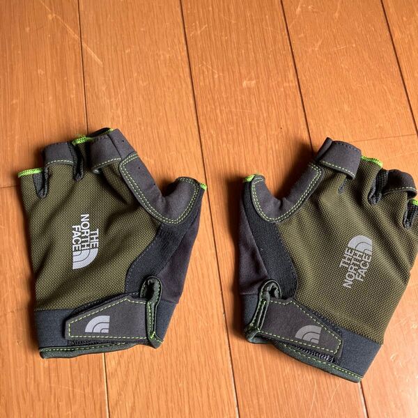 THE NORTH FACE 指切りグローブ グリーン系 ノースフェイス フィンガーレス グローブS