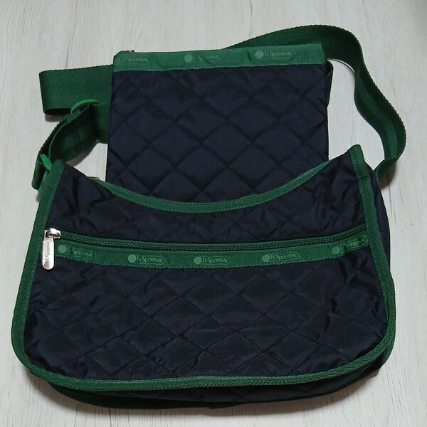 LeSportsac ショルダーバッグ