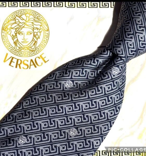 VERSACE ヴェルサーチ ネクタイ イタリア製 グレー 総柄 メデューサ パターン柄