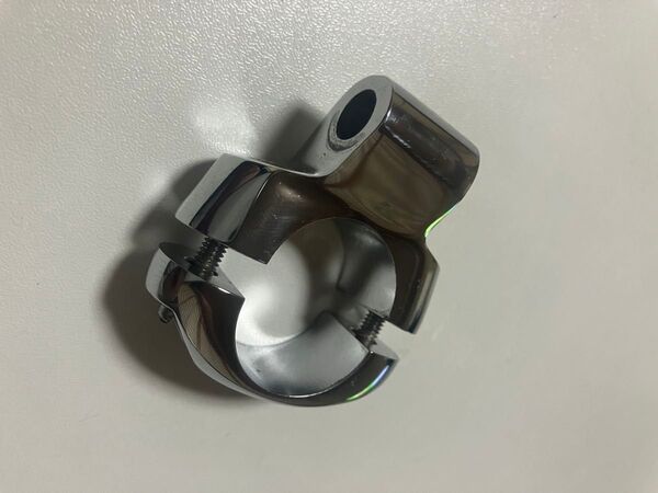 ハーレー 1インチハンドルバー カスタムミラー クローム クロム メタル クランプ マウント ホルダー ブラケット